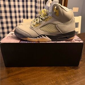 Air Jordan 5 “Jade Horizon” Size: 10.5